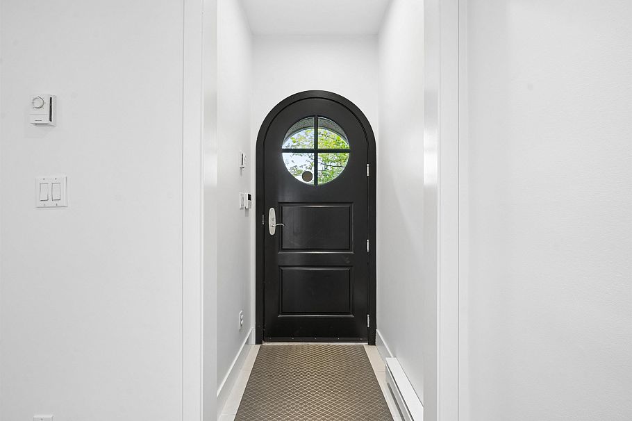 2957 Laurel Street Vancouver, BC - 32