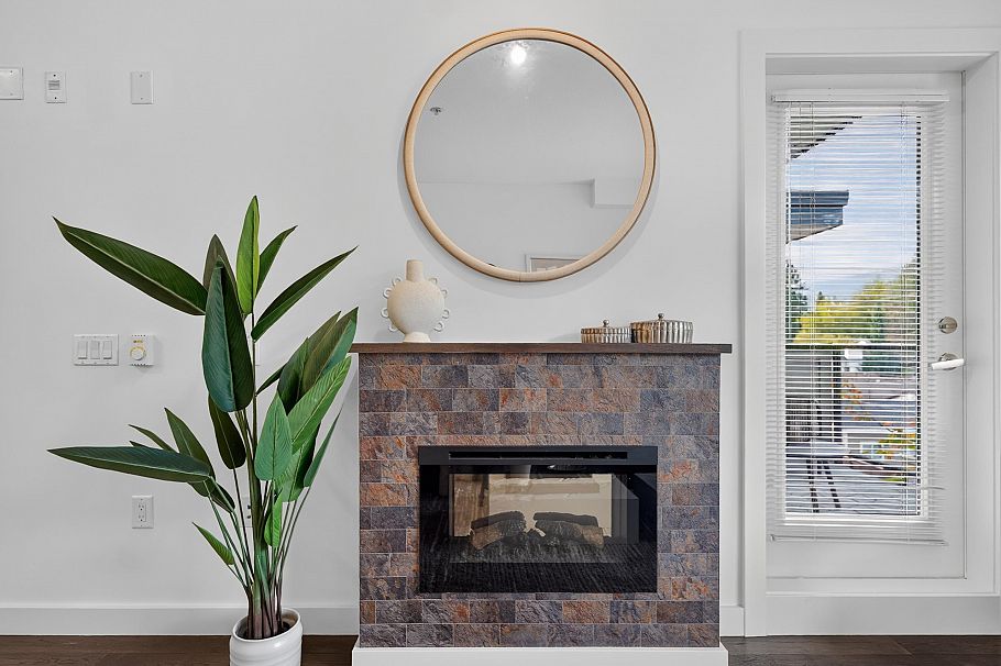 316 1330 Marine Drive North Vancouver, BC - 6