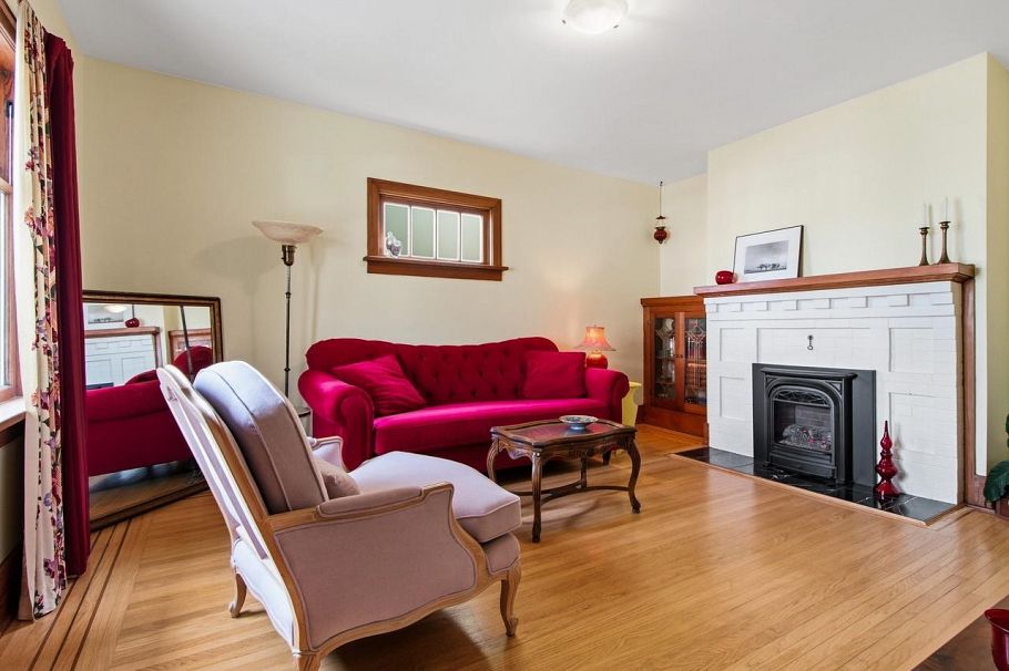 2076 Turner Street Vancouver, BC - 3