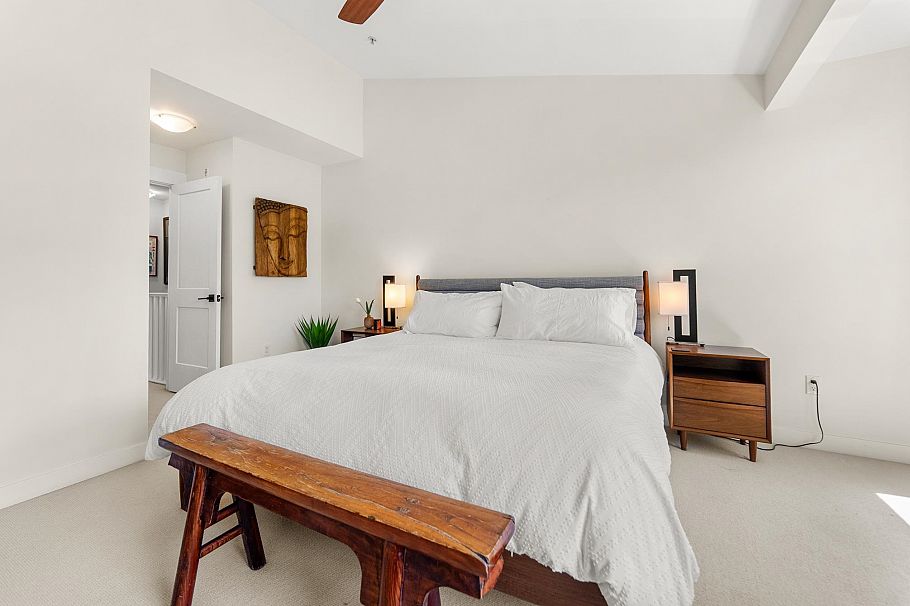 3 307 E 15th Street North Vancouver, BC - 30
