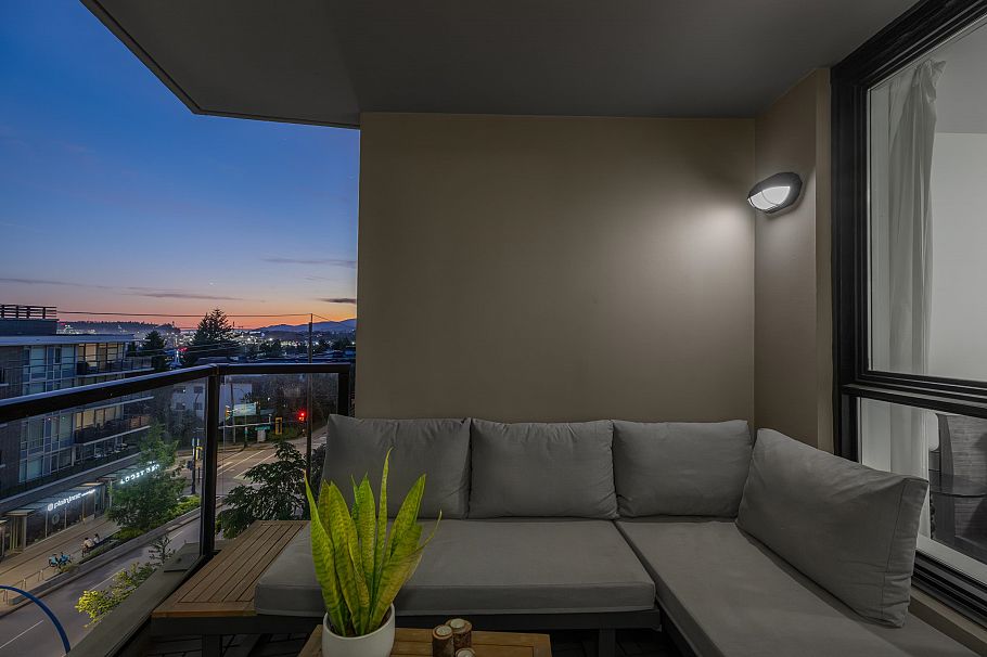 603 160 W 3rd Street North Vancouver, BC - 25