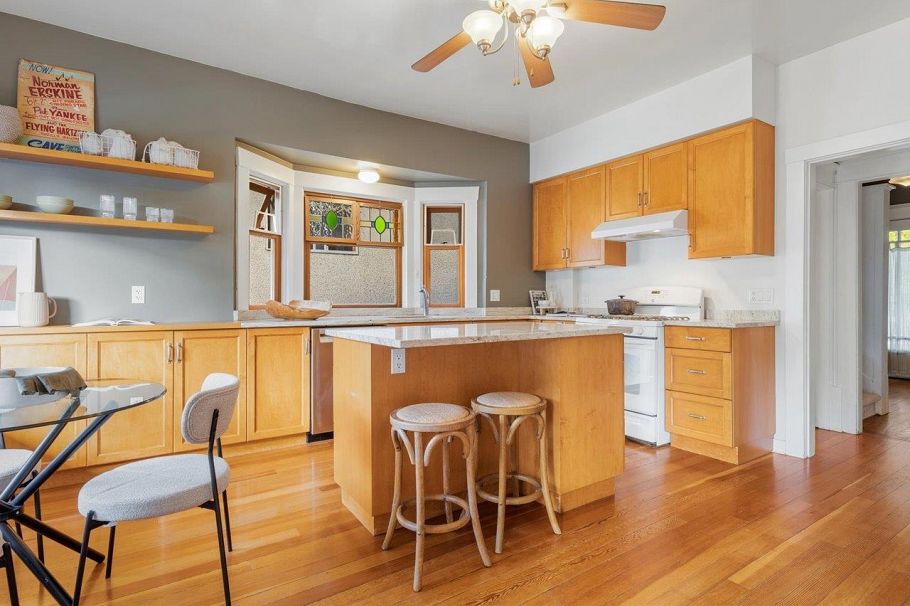 308 E 23rd Avenue Vancouver, BC - 11
