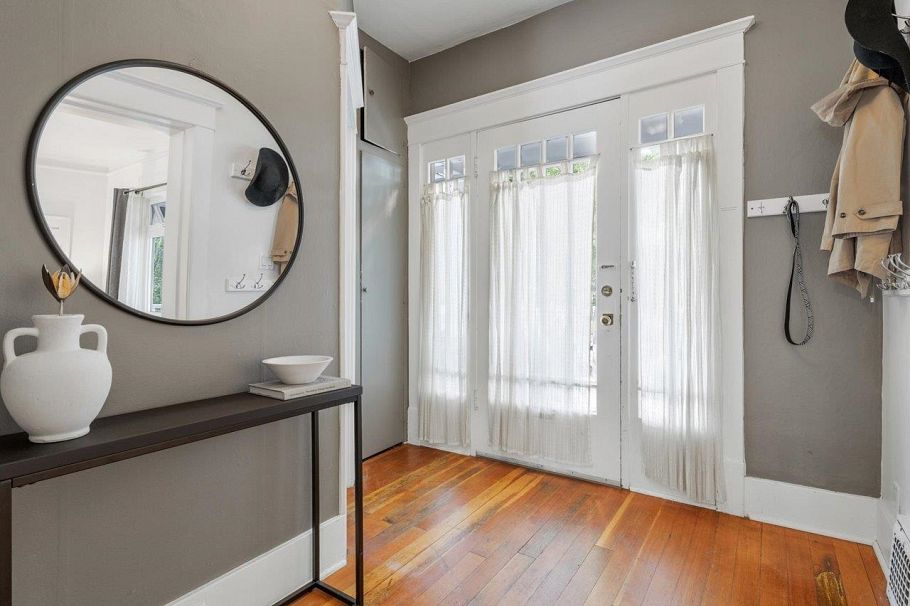 308 E 23rd Avenue Vancouver, BC - 4