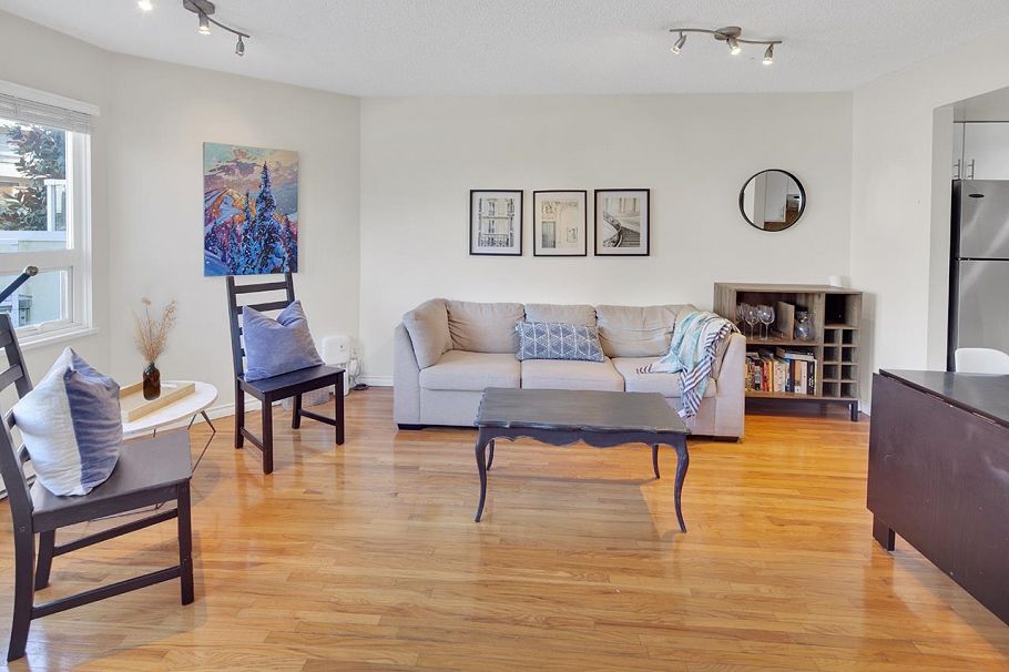 1210 W 7th Avenue Vancouver, BC - 10