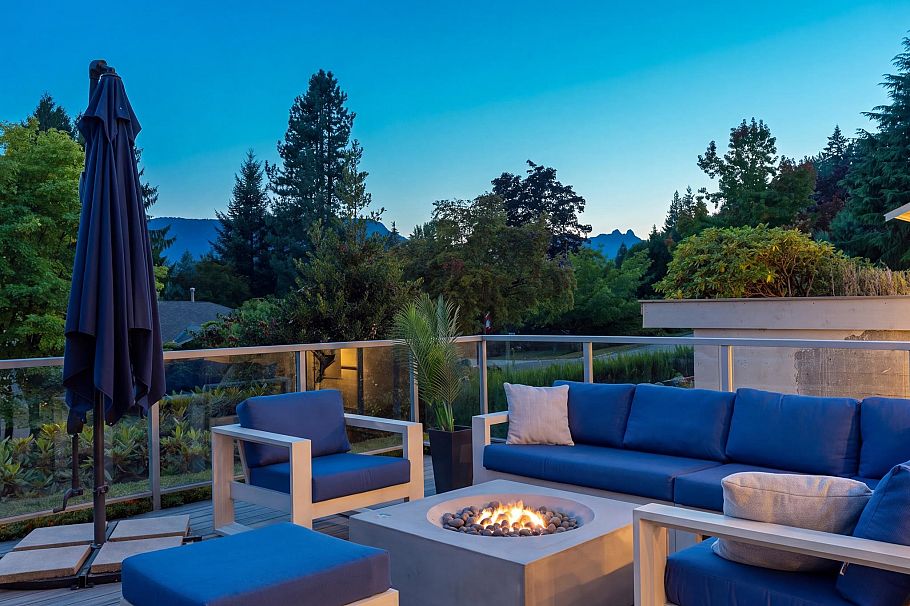 5008 Redonda Drive North Vancouver, BC - 29