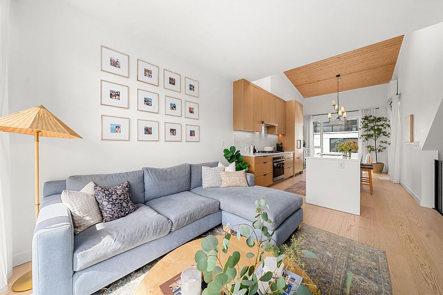 224 650 E 2nd Street North Vancouver, BC - 6