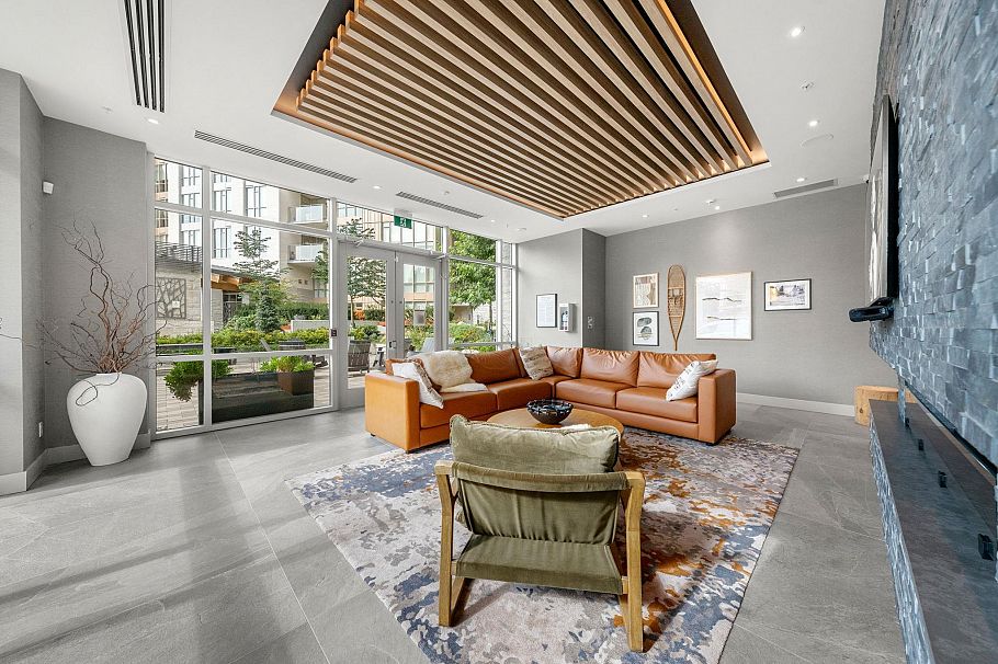 405 2385 Emery Court North Vancouver, BC - 32
