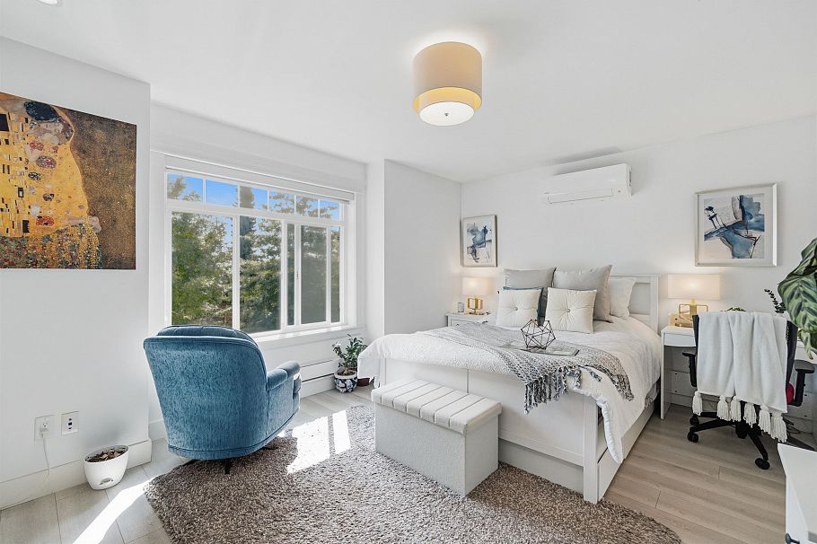 318 W 18th Street North Vancouver, BC - 16