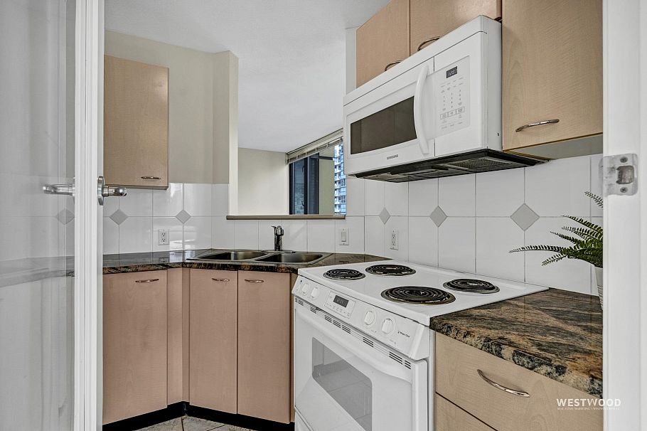 1708 1367 Alberni Street Vancouver, BC - 9