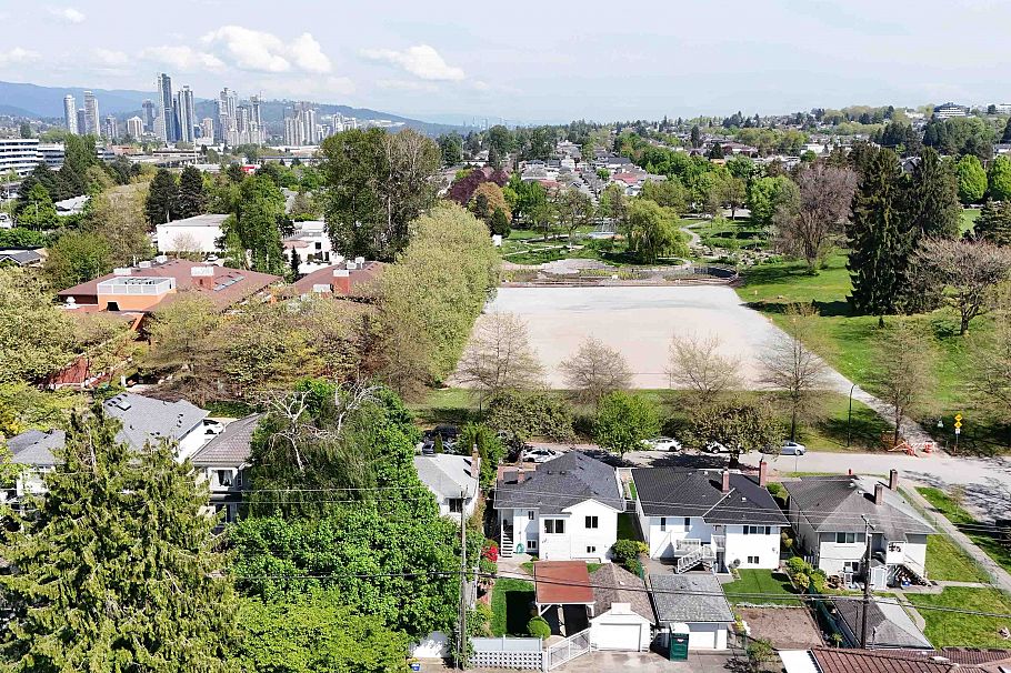 3157 Penticton Street Vancouver, BC - 27