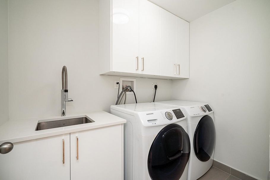 2308 W 14th Avenue Vancouver, BC - 34