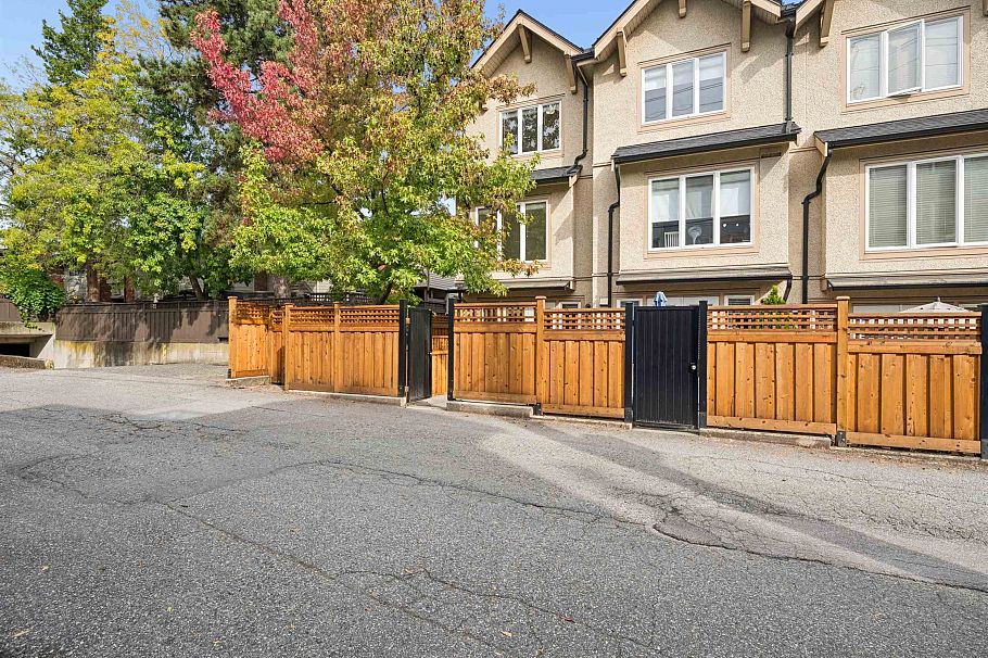 2957 Laurel Street Vancouver, BC - 35