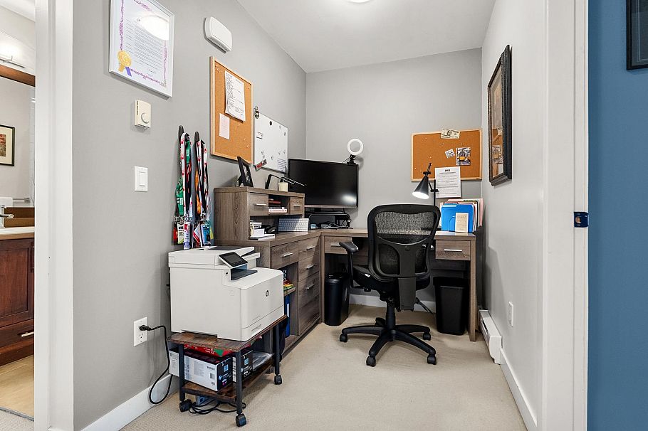 3 307 E 15th Street North Vancouver, BC - 34