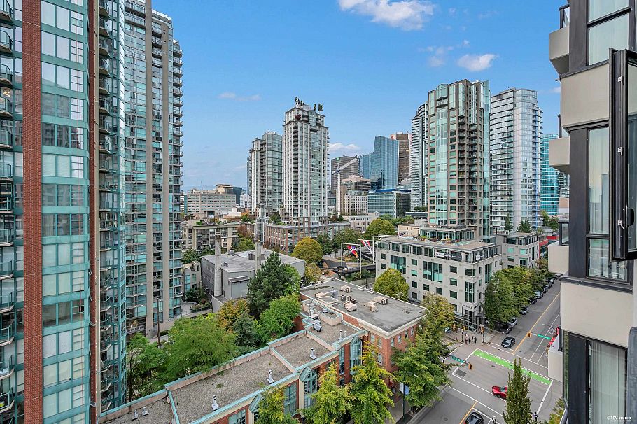 1401 928 Homer Street Vancouver, BC - 24