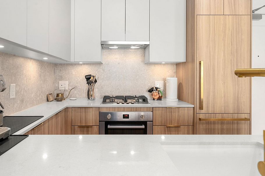 405 2385 Emery Court North Vancouver, BC - 14