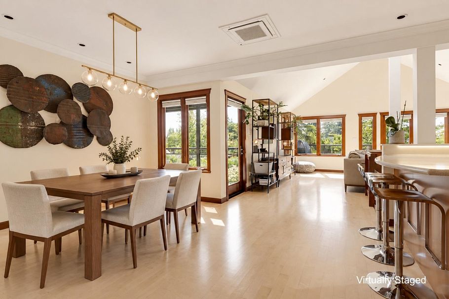 141 E Windsor Road North Vancouver, BC - 10