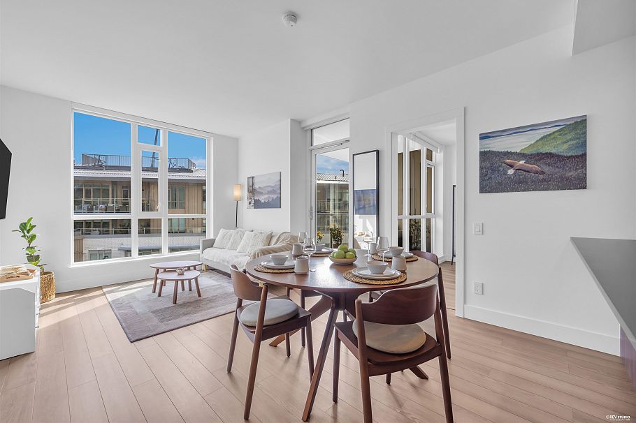 704 2375 Emery Court North Vancouver, BC - 6