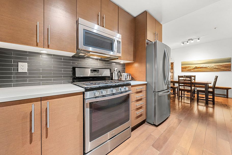 205 3294 Mt Seymour Parkway North Vancouver, BC - 11