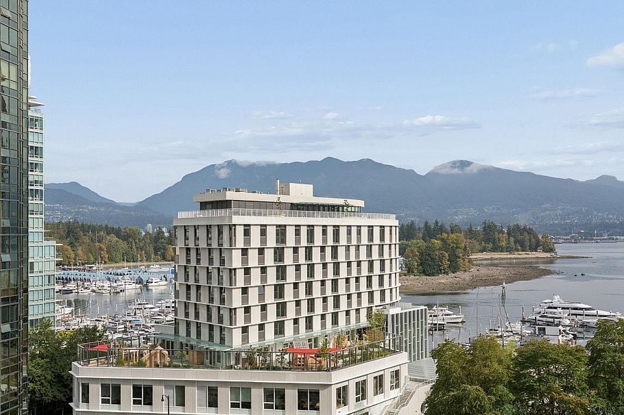 1005 1328 W Pender Street Vancouver, BC - 1