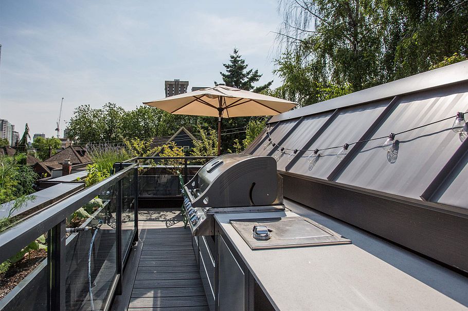 2 1152 Comox Street Vancouver, BC - 29