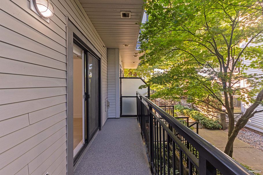 5835 Wales Street Vancouver, BC - 14