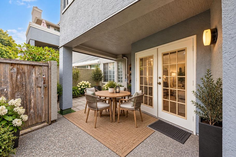 106 125 W 18th Street North Vancouver, BC - 15