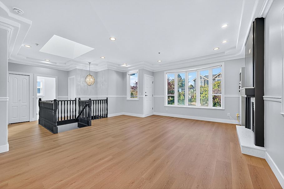 392 E 63rd Avenue Vancouver, BC - 9
