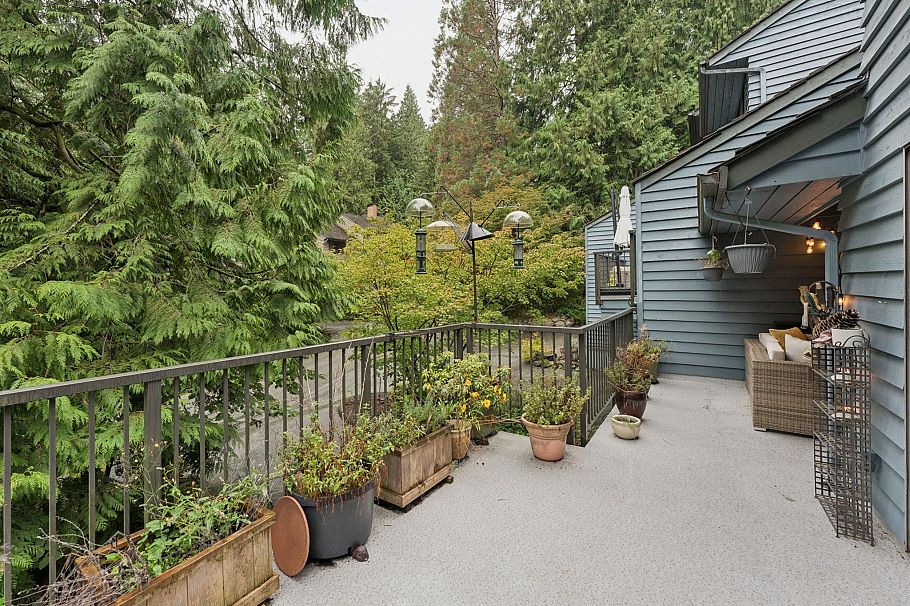 834 Hendecourt Road North Vancouver, BC - 7