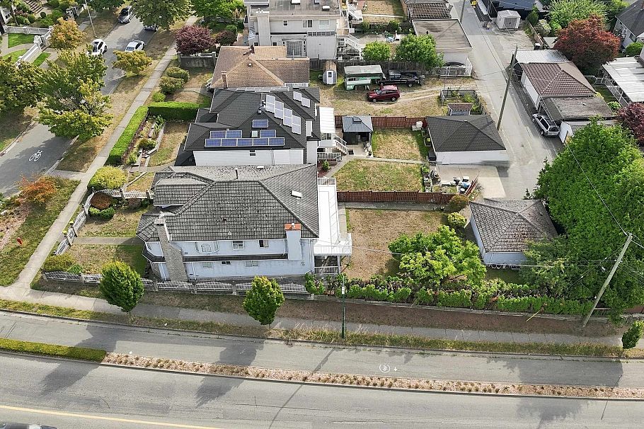 1708 Prestwick Drive Vancouver, BC - 3