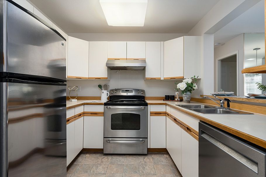 E106 628 W 12th Avenue Vancouver, BC - 10