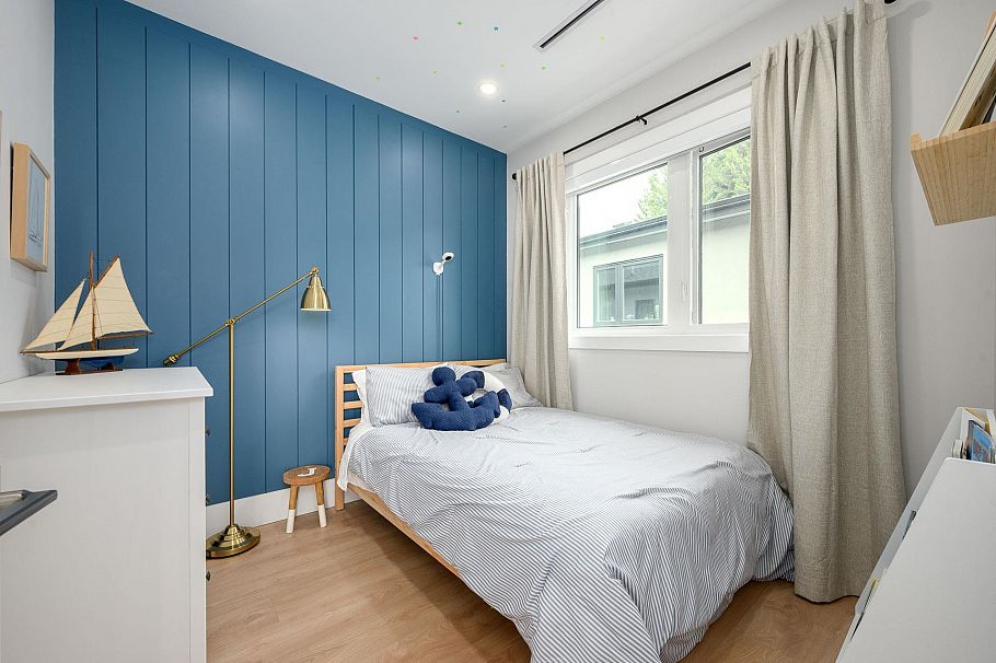 3 215 E 21st Street North Vancouver, BC - 23