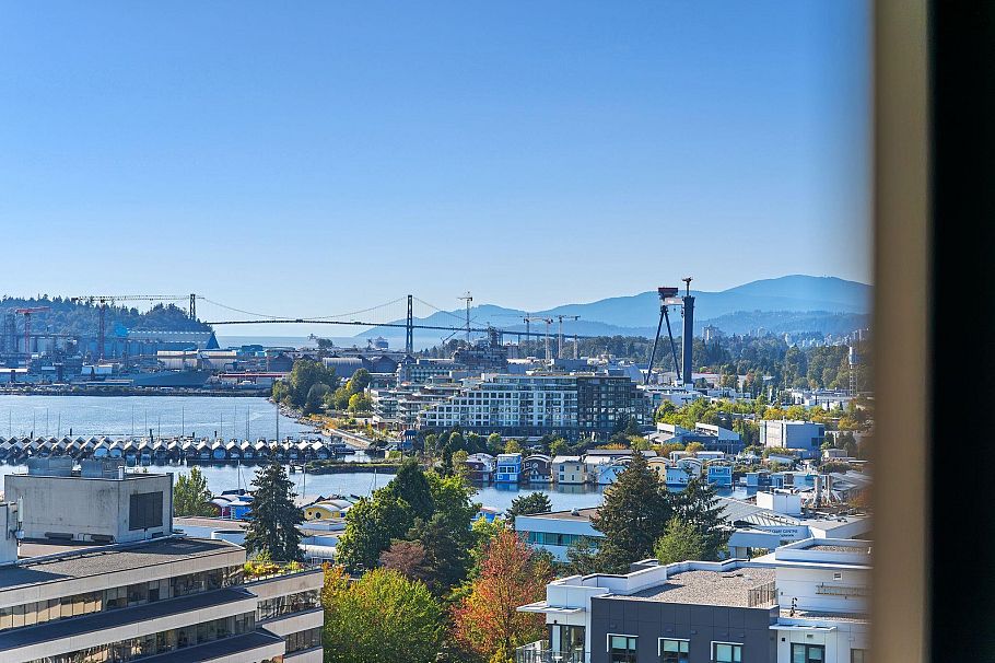 1404 155 W 1st Street North Vancouver, BC - 18