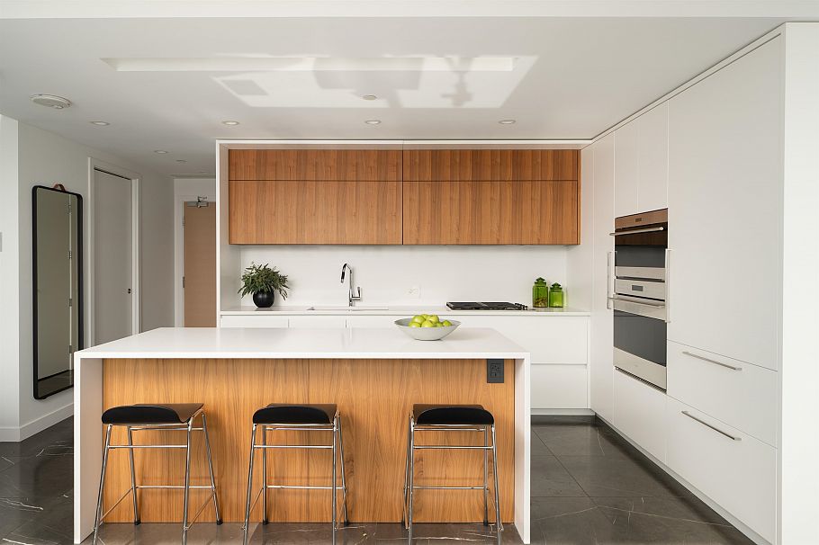 2004 885 Cambie Street Vancouver, BC - 12