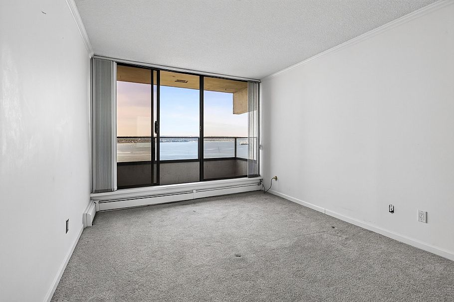 1402 1995 Beach Avenue Vancouver, BC - 13