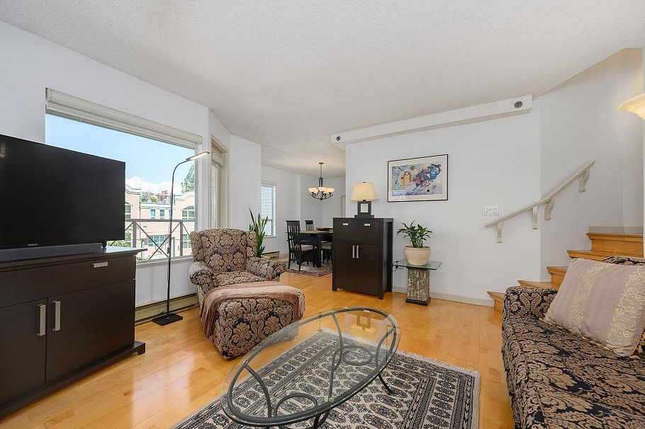 212 910 W 8th Avenue Vancouver, BC - 5