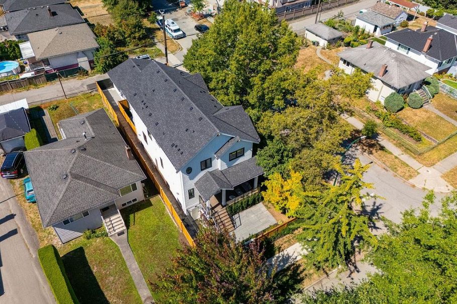 3233 Penticton Street Vancouver, BC - 39