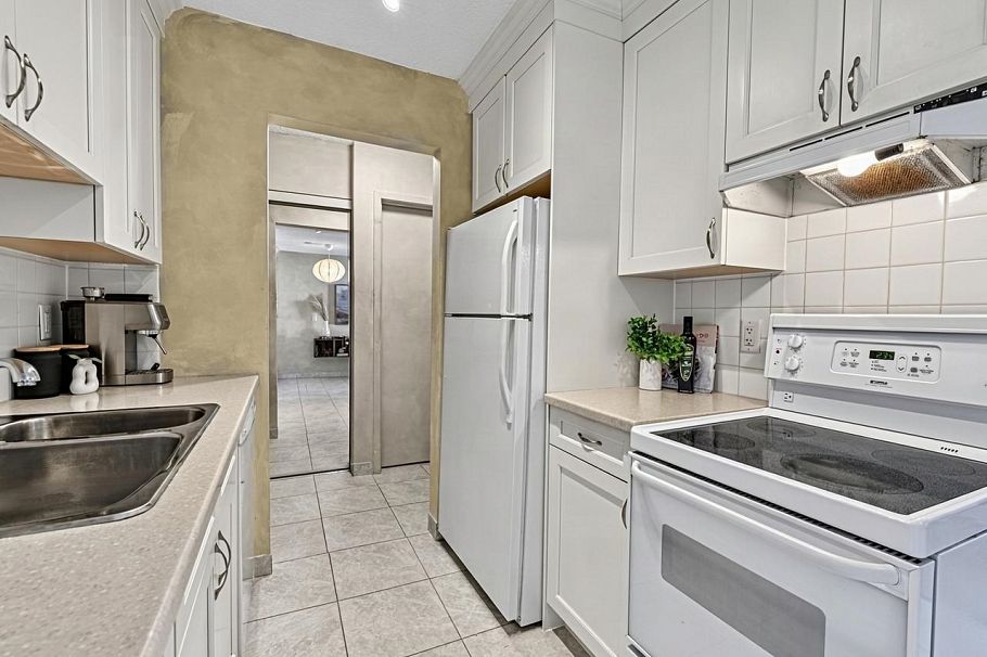 309 275 W 2nd Street North Vancouver, BC - 17