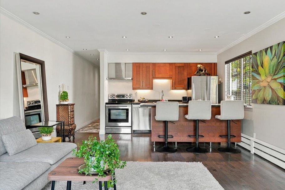 6 137 E 5th Street North Vancouver, BC - 11