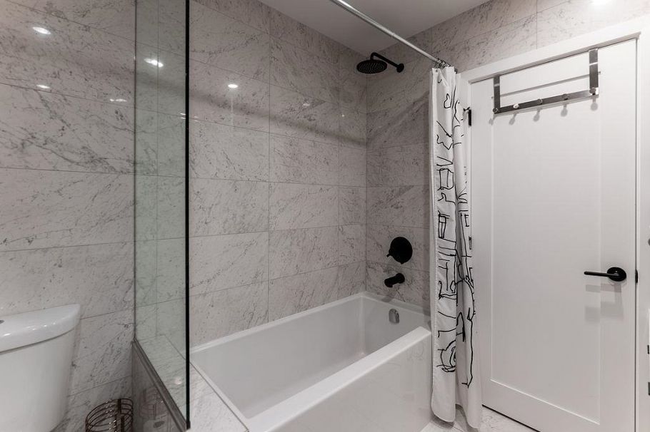 4921 Chester Street Vancouver, BC - 24