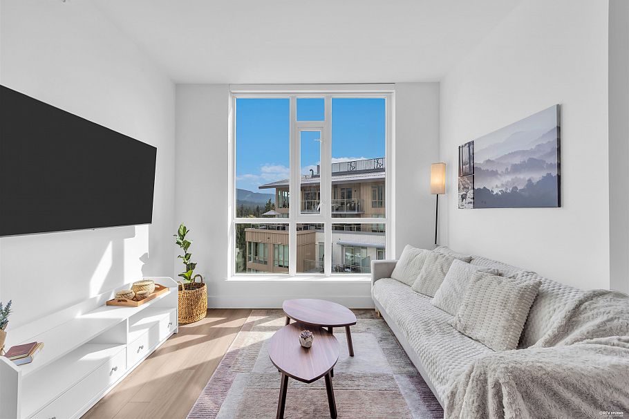 704 2375 Emery Court North Vancouver, BC - 5