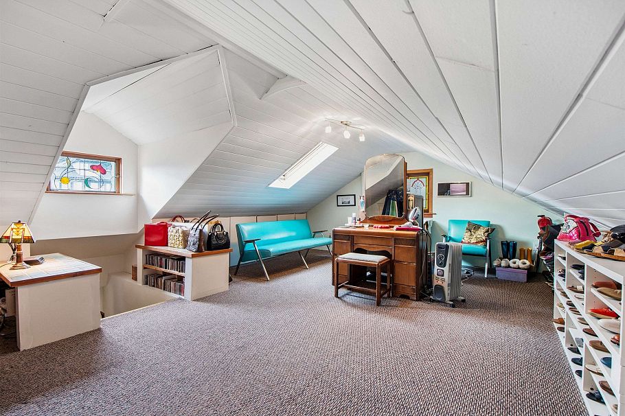 2076 Turner Street Vancouver, BC - 11