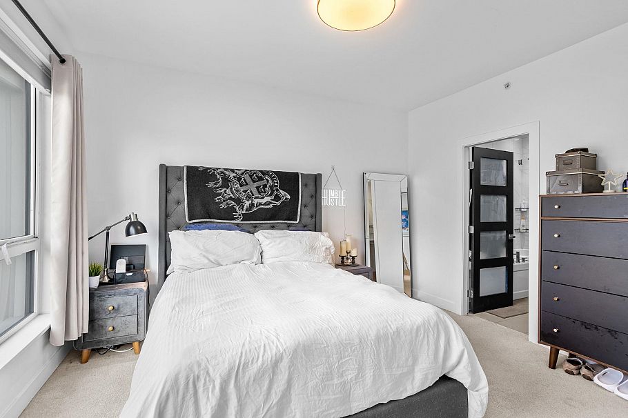 53 3597 Malsum Drive North Vancouver, BC - 22