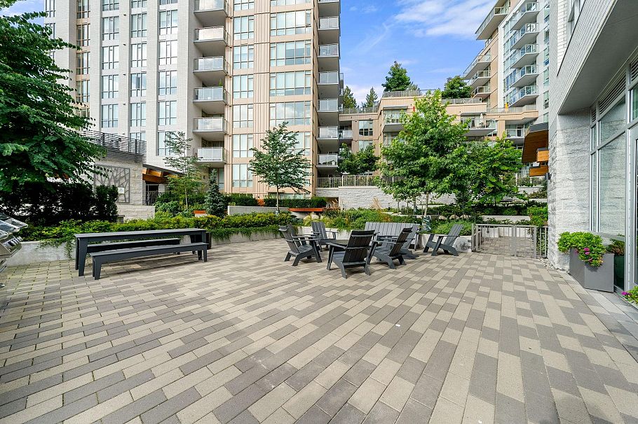 405 2385 Emery Court North Vancouver, BC - 30