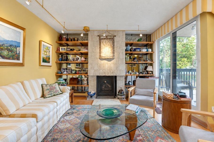 1346 Walnut Street Vancouver, BC - 2