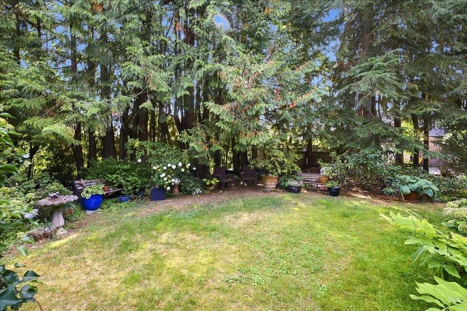 6048 Elm Street Vancouver, BC - 32