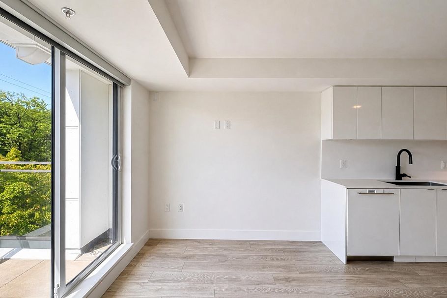 308 630 E Broadway Vancouver, BC - 16