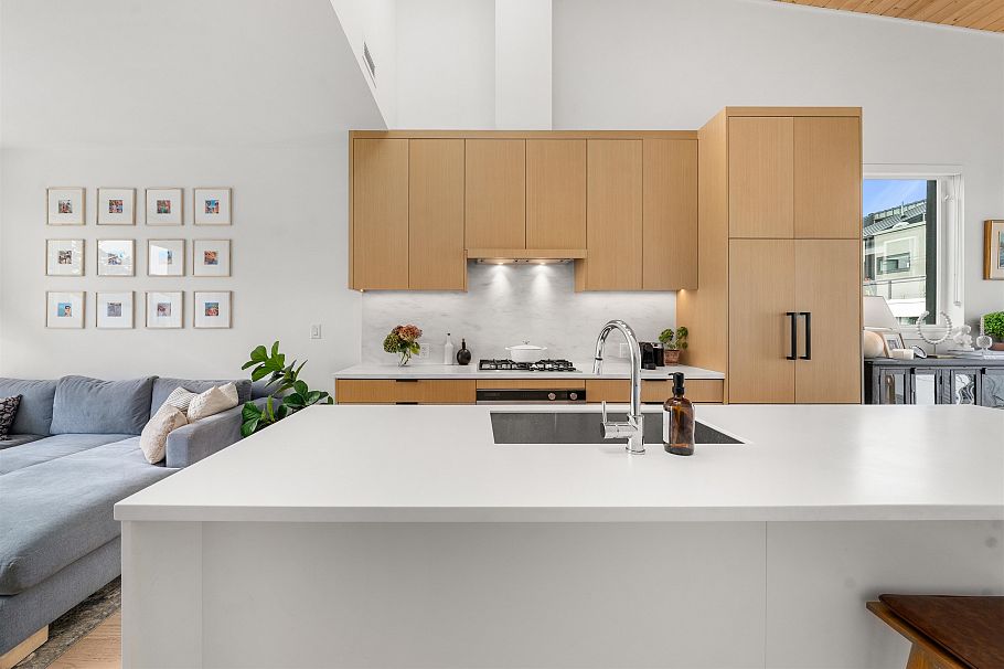 224 650 E 2nd Street North Vancouver, BC - 8