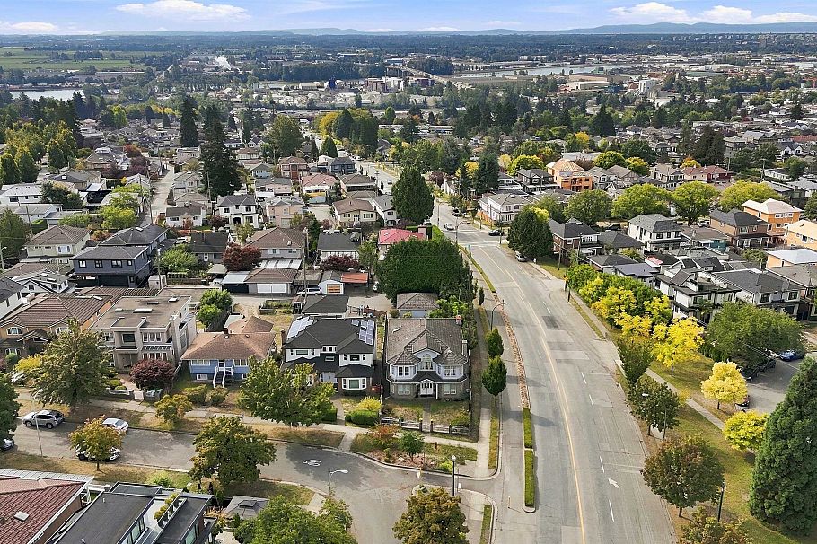 1708 Prestwick Drive Vancouver, BC - 30
