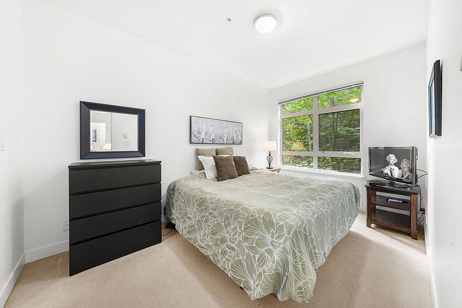 205 3294 Mt Seymour Parkway North Vancouver, BC - 16