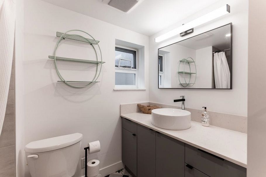 4921 Chester Street Vancouver, BC - 31